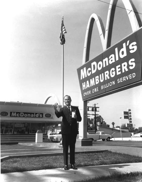 Ray Kroc (with Robert Anderson): Қаржылық бұрылыс: Бургерден жылжымайтын мүлікке өту