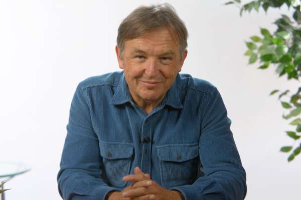 Chris Anderson: Күтпеген қайырымдылық: Бір ғана твит қалай әлемді өзгертті?