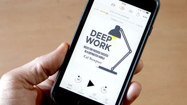 CAL NEWPORT: «Баяу өнімділік»: Күйіп кетпеудің жаңа формуласы