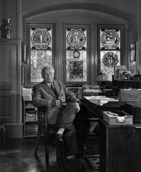 Carl G. Jung , M.-L. von Franz , Joseph L. Henderson, Yolande Jacobi , Aniela Jaffé: Түстерді бақылау: Өз бейсанаңмен алғашқы диалог