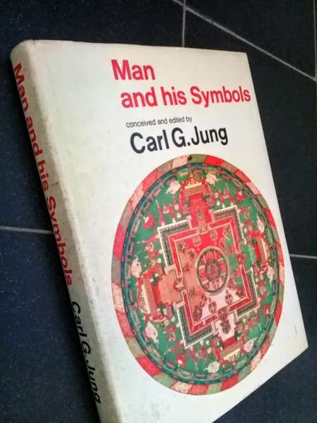 Carl G. Jung , M.-L. von Franz , Joseph L. Henderson, Yolande Jacobi , Aniela Jaffé: Адамзаттың соңғы өсиеті: Кітаптың туу тарихы