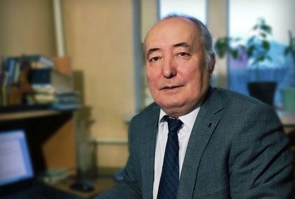 «Қазақ өлеңіне түр әкелген – Омарғазы Айтанұлы»