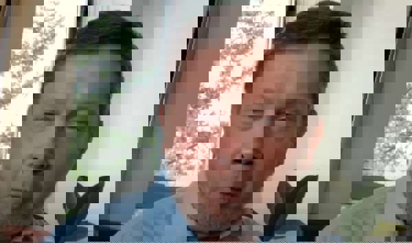 Eckhart Tolle: Саябақ орындығындағы екі жыл: Ештеңе істемеудің мағынасы