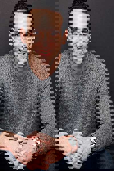 Nir Eyal (with Julie Li): Крючок (Hook) жасаушының өкініші: Технология неге бізге қарсы жұмыс істейді?