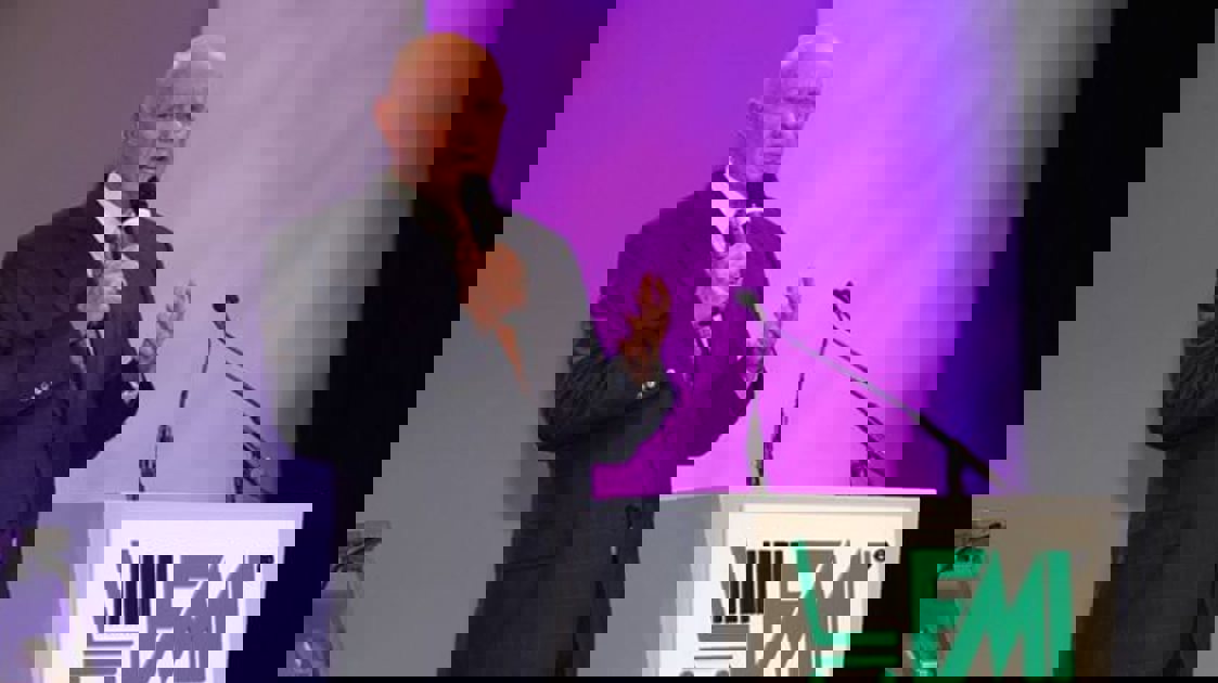 Тұлғалық дамудың терең тамырлары: Стивен Ковидің принциптерге негізделген мұрасы