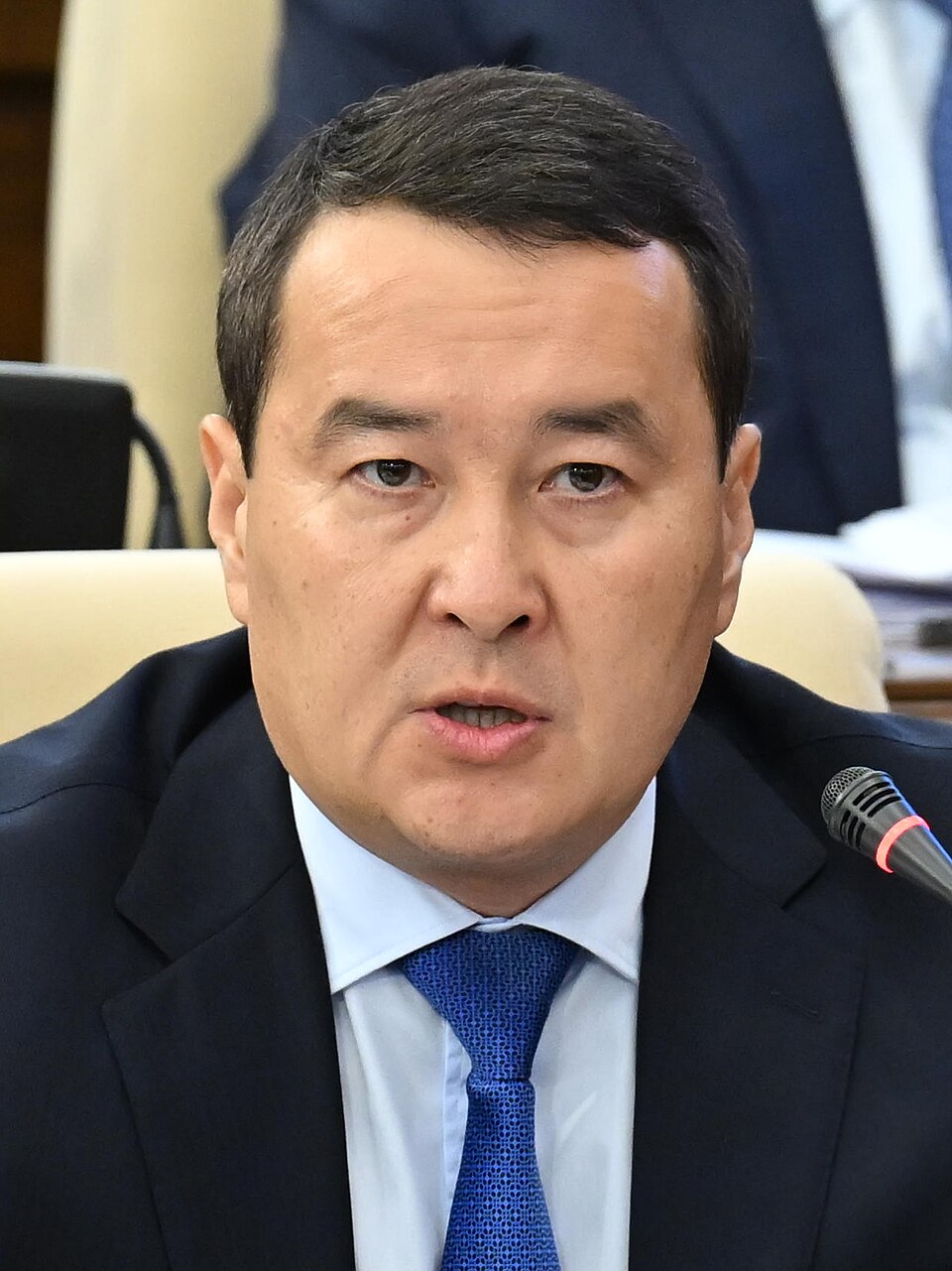 Асқар Сүлейменов