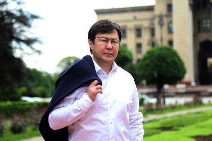 Ызғар ғана сезіледі ақылдан