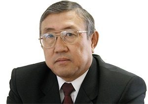 Қара кемпір мен қара айғыр