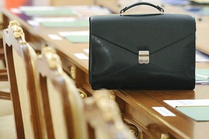 Декреттегі еркек